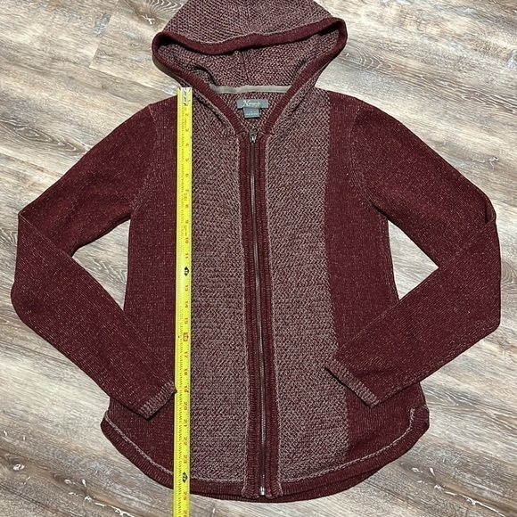 Natural Reflections Womens Sweater Jacket Burgundy Hoodie Cardigan Size S Hiking - Picture 7 of 11